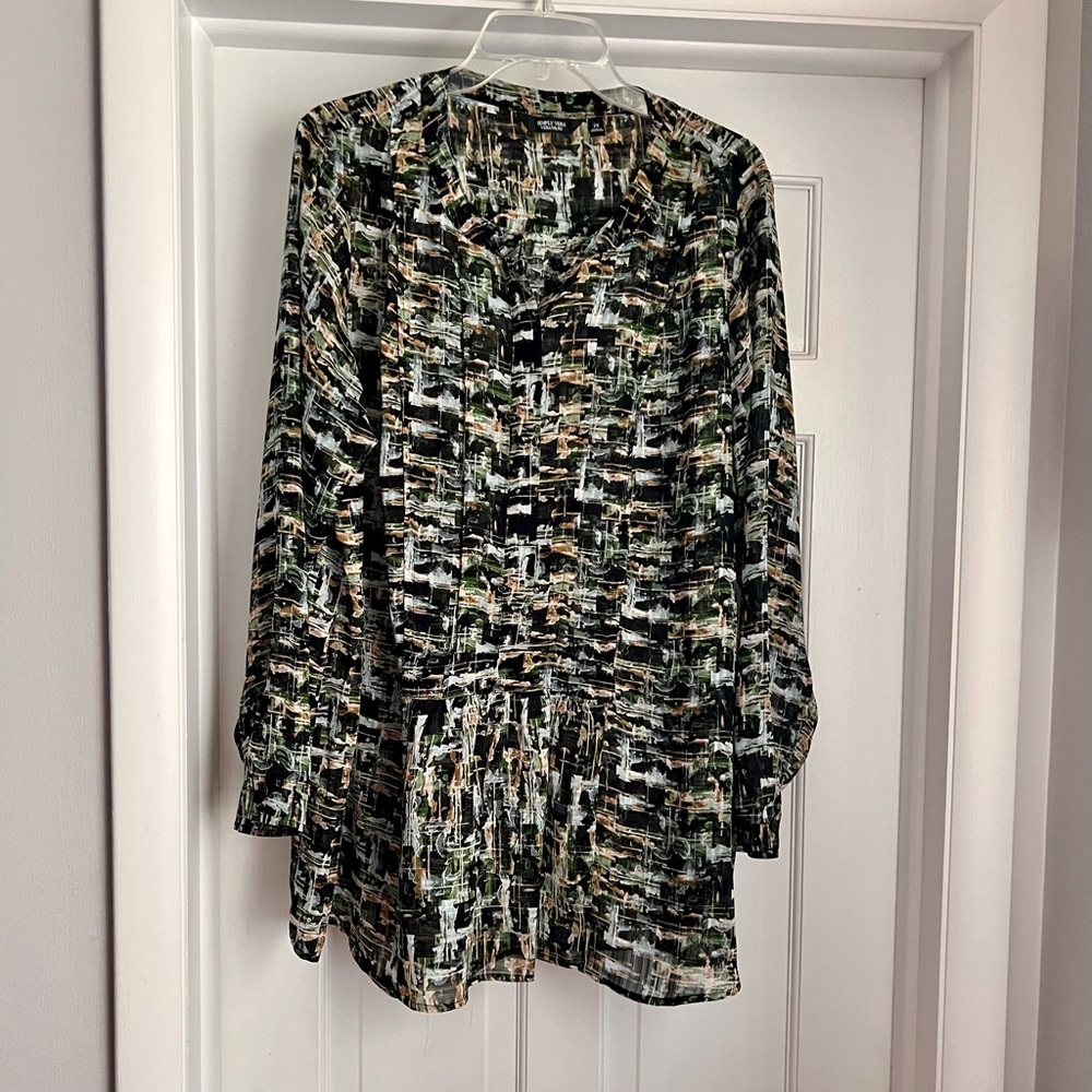 Simply Vera Vera Wang Abstract Print Long Sleeve Blouse in Black, Green, White